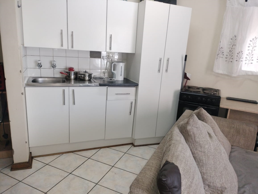 1 Bedroom Property for Sale in Willows Free State